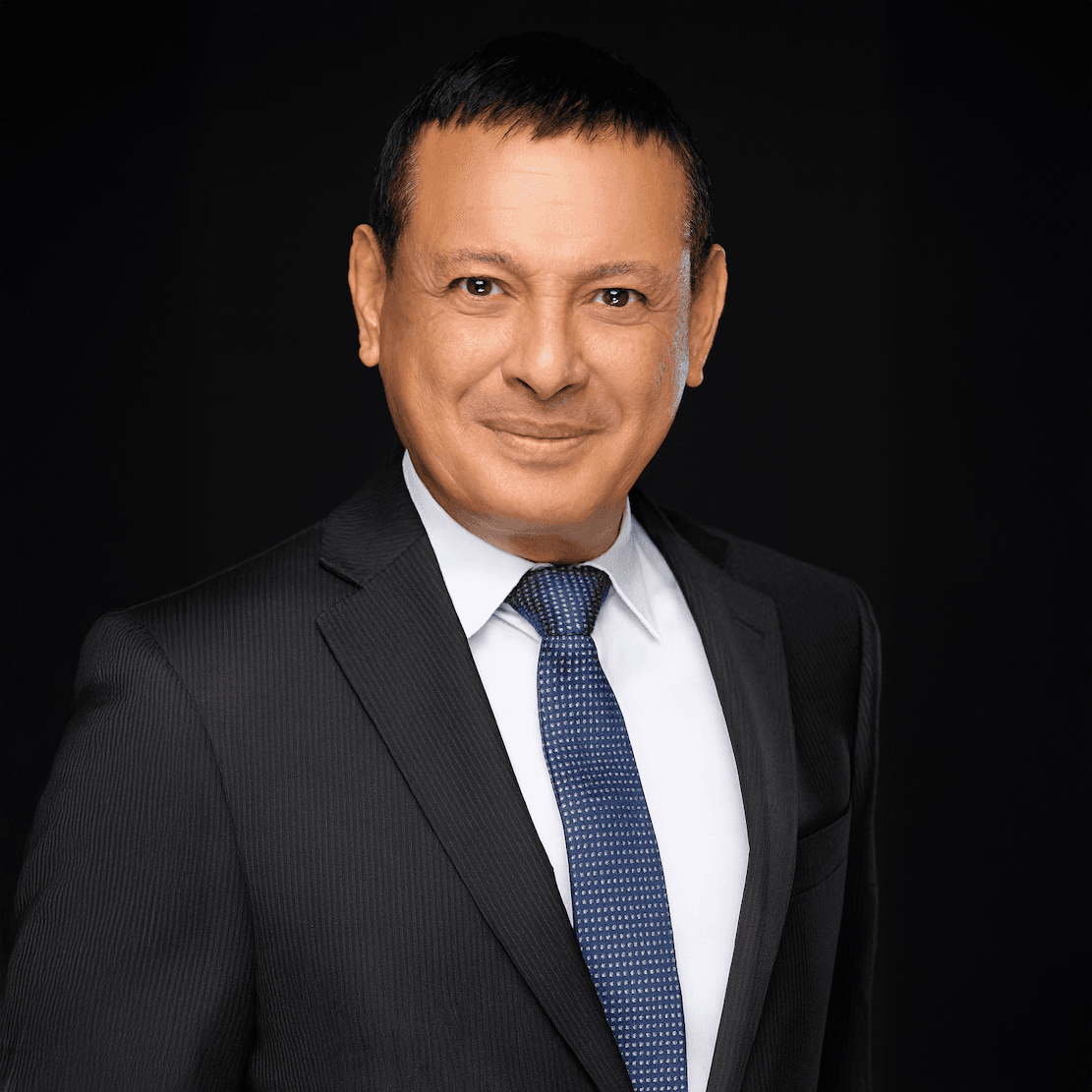 Carlos Sifuentes, P.A. headshot